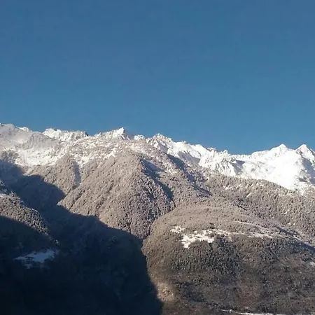 Casa Vacanze Terrazzo Sulle Alpi * Teglio
